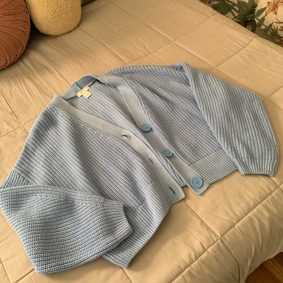 H&M Sweaters - H&M Oversized Powder Blue Knit Cardigan | M